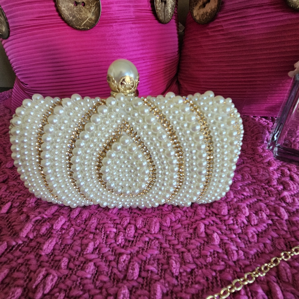 Elegant Pearl and Gold Clutch